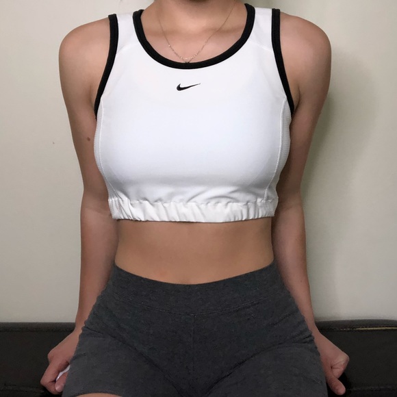 nike crop tank